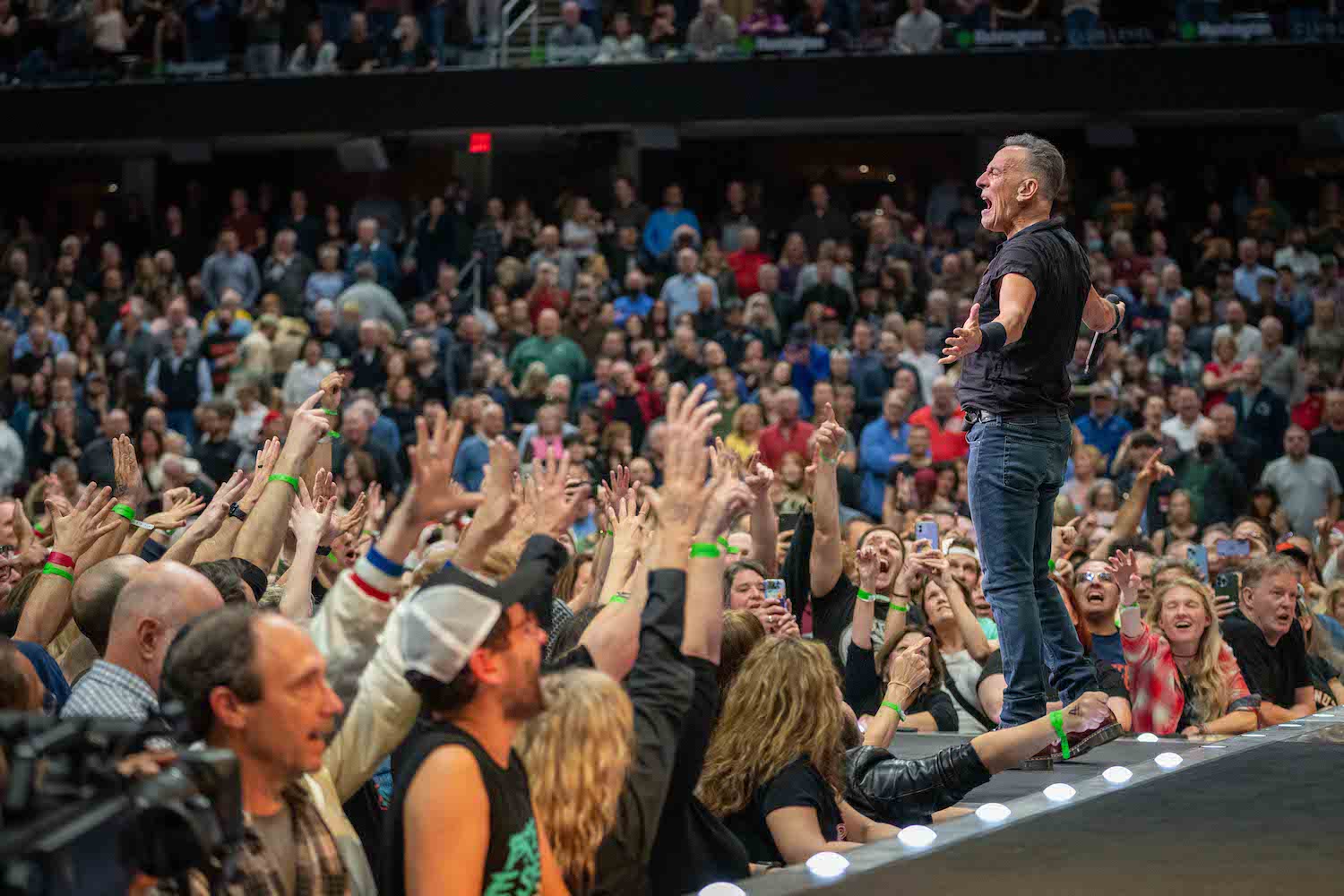 Bruce Springsteen & E Street Band at Rocket Mortgage Fieldhouse, Cleveland, OH on April 5, 2023.