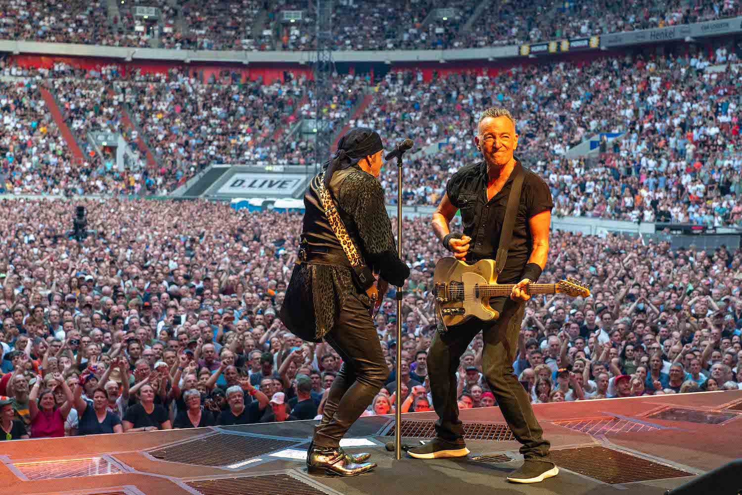 Bruce Springsteen & E Street Band at MERKUR SPIEL-ARENA, Düsseldorf, Germany on June 21, 2023.